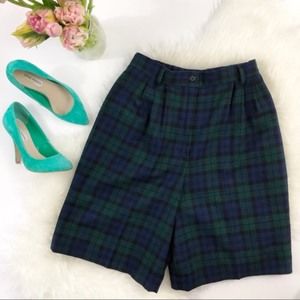 Pendleton vintage green plaid tartan wool shorts